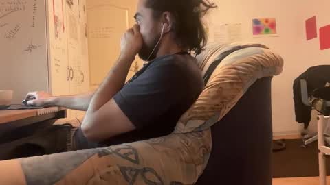 shenjungle1 online show from February 27, 7:47 pm