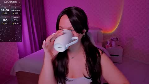 Sheril online show from October 15, 3:12 pm