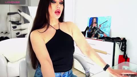 SherlisMoon  online show from January 5, 10:50 pm