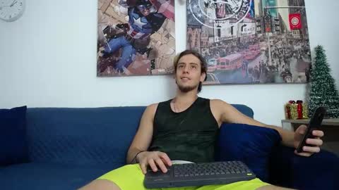 Snapshot of sherlock_holmes_ chatting on January 3, 7:29 pm Sherlock Holmes online show from January 3, 7:29 pm