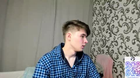 Snapshot of sherlockmax chatting on September 13, 7:24 pm Max online show from September 13, 7:24 pm