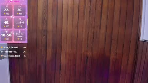 mia online show from January 27, 2:13 pm