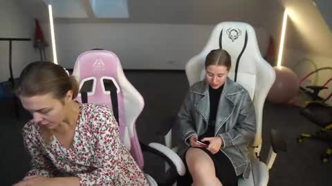 Snapshot of sheryl_elegance chatting on September 11, 11:54 am Sheryl online show from September 11, 11:54 am