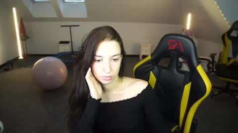 Snapshot of sheryl_elegance chatting on October 10, 10:14 am Sheryl online show from October 10, 10:14 am