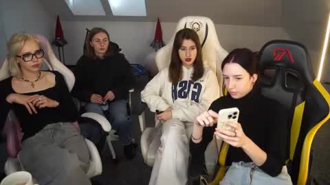 Snapshot of sheryl_elegance chatting on October 14, 10:38 am Sheryl online show from October 14, 10:38 am