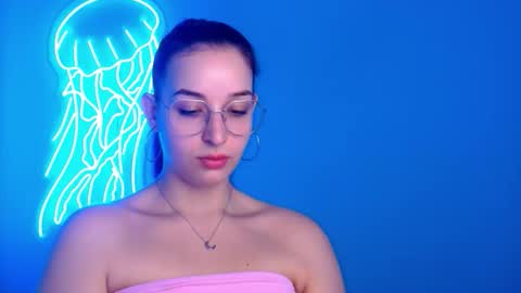 Snapshot of sheryl_sweet chatting on September 21, 11:45 am Sheryl online show from September 21, 11:45 am
