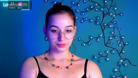Snapshot of sheryl_sweet chatting on October 11, 5:28 am Sheryl online show from October 11, 5:28 am