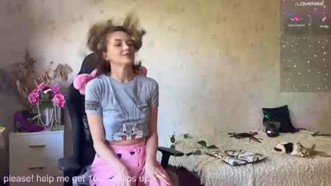 Vanessa online show from August 2, 6:45 am