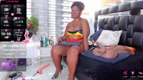 sheyla__ebony online show from June 27, 10:15 pm