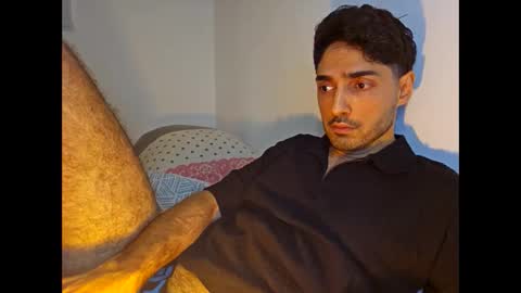 shhervin online show from February 12, 9:43 pm