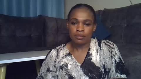 Snapshot of shiksmson chatting on September 28, 6:13 pm shiksmson online show from September 28, 6:13 pm