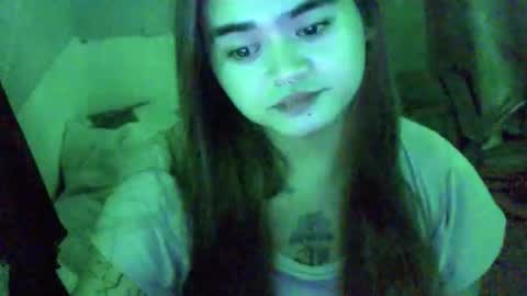Snapshot of shimilove chatting on May 8, 5:40 pm shimilove online show from May 8, 5:40 pm