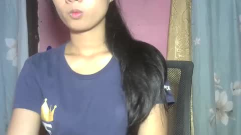 shimmering_kate online show from February 15, 12:15 am