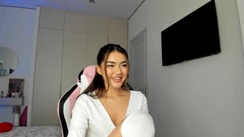 Shineel online show from February 4, 4:07 am