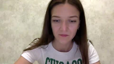 Snapshot of shining_pearl chatting on July 2, 9:32 pm Jesica online show from July 2, 9:32 pm