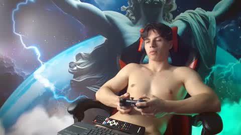  .. shinobi .. online show from December 11, 5:26 pm