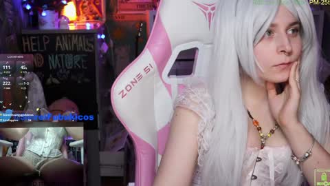 Im Lilu Rosenblum  Guys I have   ----Ill be glad to see you there online show from December 20, 2:27 pm