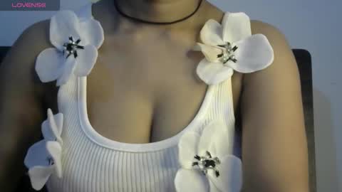 Snapshot of shiri_hot chatting on September 17, 2:46 am Siri online show from September 17, 2:46 am