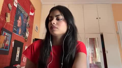 Snapshot of shirleendurrah chatting on April 16, 8:48 am Karin online show from April 16, 8:48 am