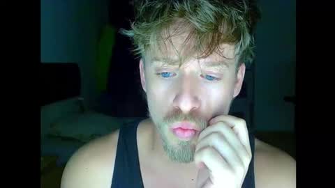 Cick Goreskin online show from November 4, 2:21 am