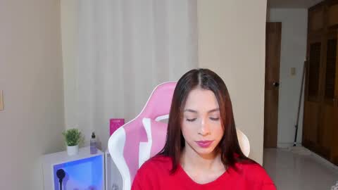  kendal  online show from March 4, 1:49 pm