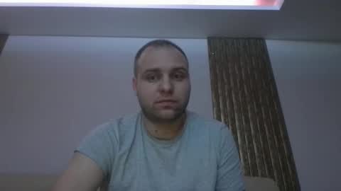 Snapshot of shmele_04 chatting on November 9, 8:29 pm shmele_04 online show from November 9, 8:29 pm