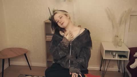 shonda online show from October 18, 7:42 am