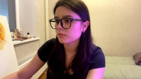 Snapshot of shontagrabowski chatting on May 23, 12:53 pm Marie online show from May 23, 12:53 pm