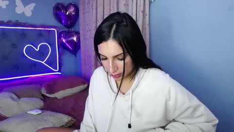 Snapshot of shopiaa_m chatting on March 5, 6:44 am Sophia ONLYFANS  online show from March 5, 6:44 am