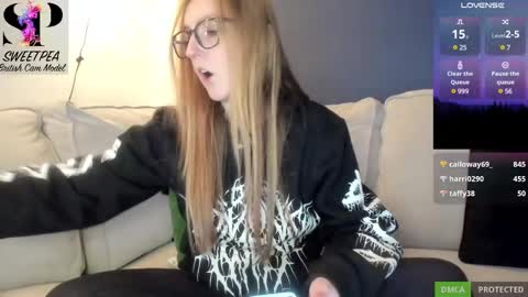 short sweetpea online show from February 9, 6:16 pm