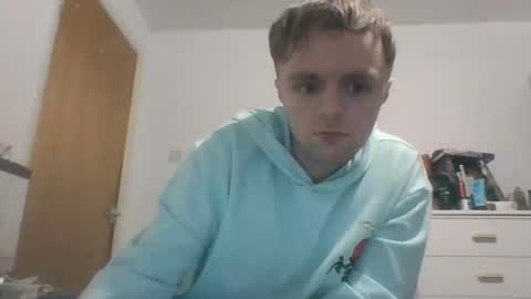 Ashton online show from February 3, 6:17 pm