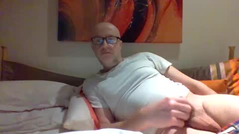 JJ online show from January 1, 9:31 pm