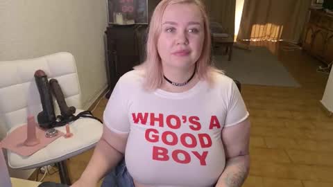 Mimi   online show from February 23, 9:06 am