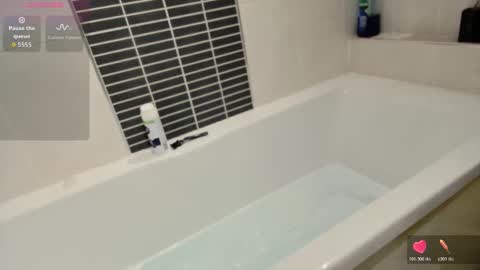 showofjay online show from January 16, 7:07 pm