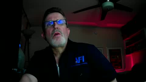 shrewtamer online show from December 11, 4:39 am