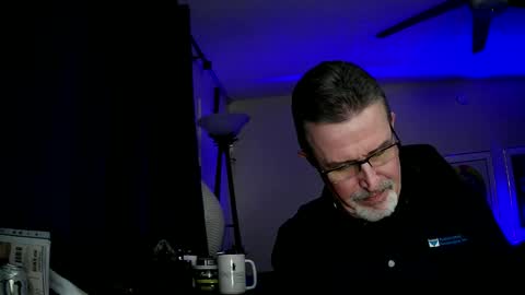 shrewtamer online show from December 12, 3:32 am