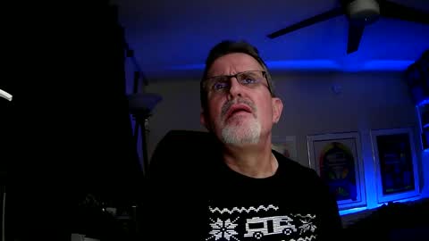 shrewtamer online show from December 12, 6:36 am