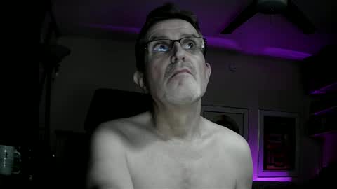 shrewtamer online show from January 25, 3:30 pm