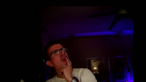 shrewtamer online show from October 16, 2:34 am