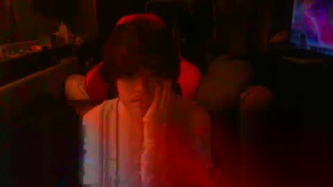 Snapshot of shrubbiedubdub chatting on October 16, 3:40 am Shrubbiedubdub online show from October 16, 3:40 am