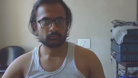 shubhamkhandelwal123 online show from May 2, 7:02 am