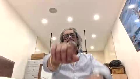 shuim66 online show from January 18, 8:29 am