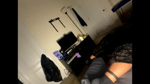 shurthingxx online show from March 3, 1:09 pm