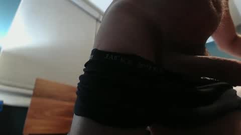 shutterbug989 online show from April 19, 2:11 am