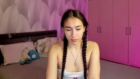 Mika online show from December 8, 2:07 am