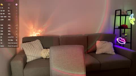 Alice online show from February 18, 11:22 pm