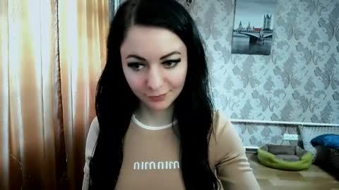 Snapshot of shy_cat_candy chatting on April 28, 1:38 pm shy_cat_candy online show from April 28, 1:38 pm