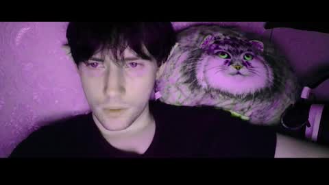 Snapshot of shy_matthew chatting on October 30, 1:51 am Matthew online show from October 30, 1:51 am