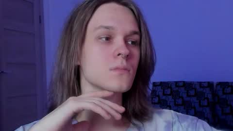 Snapshot of shy_nny chatting on October 16, 11:44 am Mark online show from October 16, 11:44 am