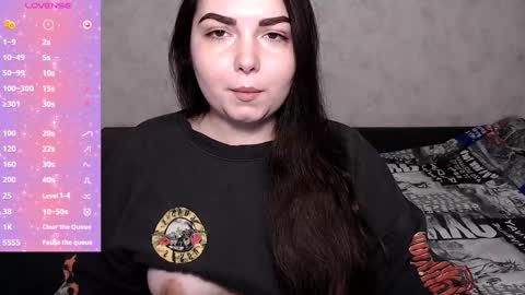 Snapshot of shyadalin chatting on February 2, 6:58 am ShyAdalin online show from February 2, 6:58 am